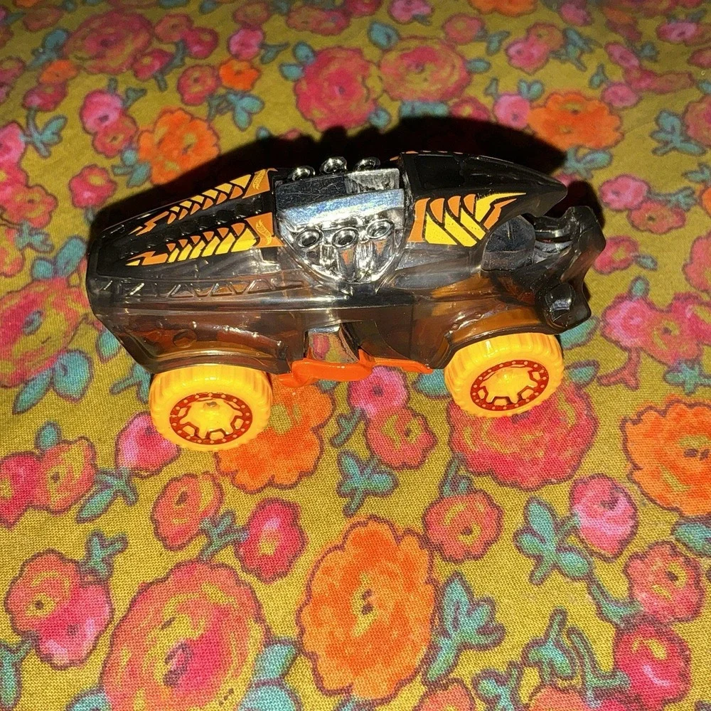 Hot Wheel Car package pull STREET BEAST vehicle black BEAT ALL Orange Yellow